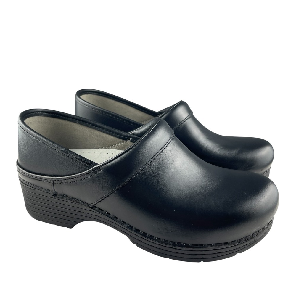 Dansko LT Pro Women's Clogs EU 37 US 6.5-7 Black Leather Slip-On Work Comfort